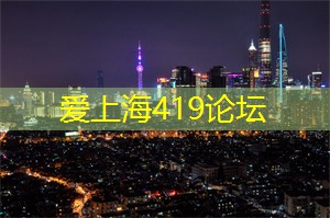 街头小吃与夜晚的亲密接触